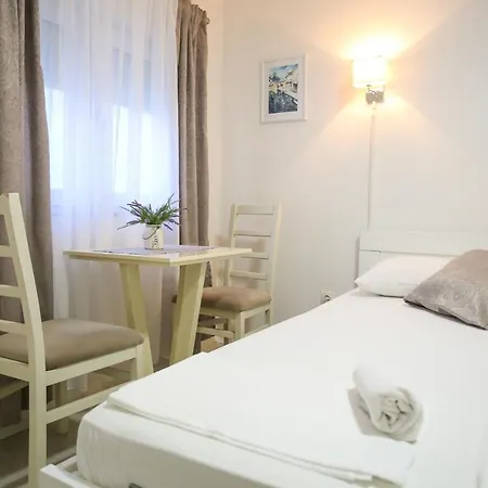 Guesthouse Aurora Mostar Exterior foto