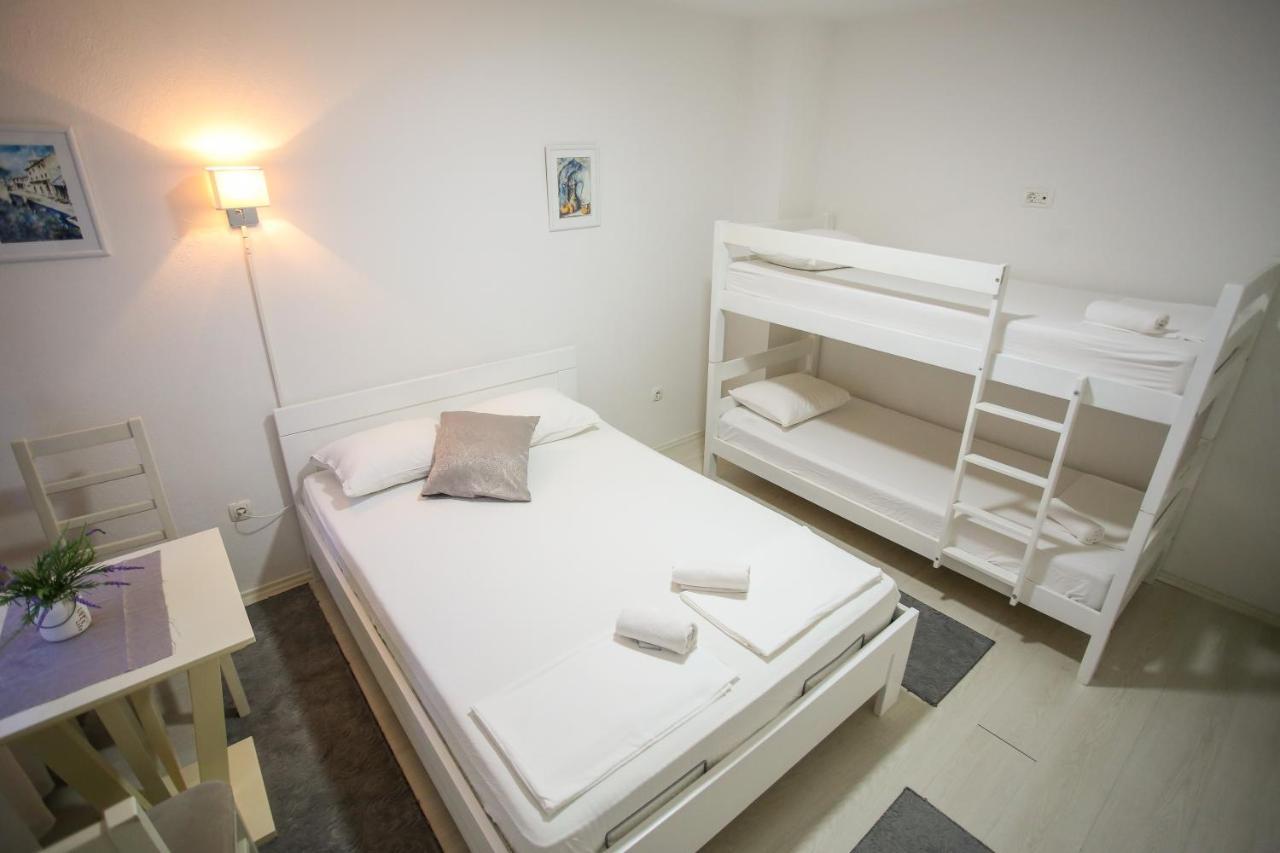 Guest house Aurora